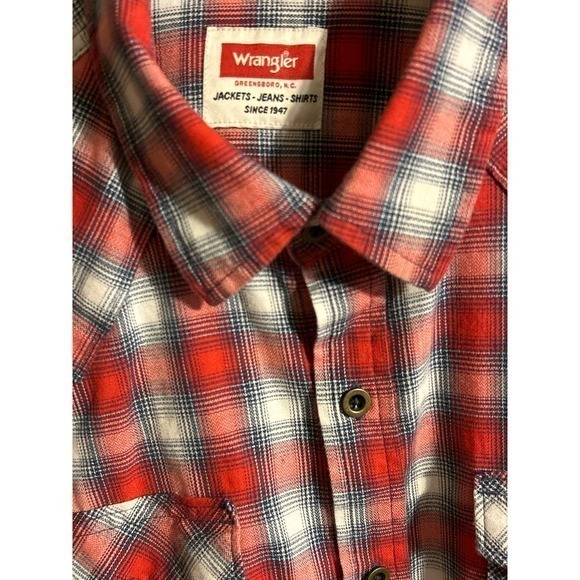 Wrangler Mens Shirt Large Red Plaid Long Sleeve‎ Button Down Cotton Blend - Picture 3 of 4
